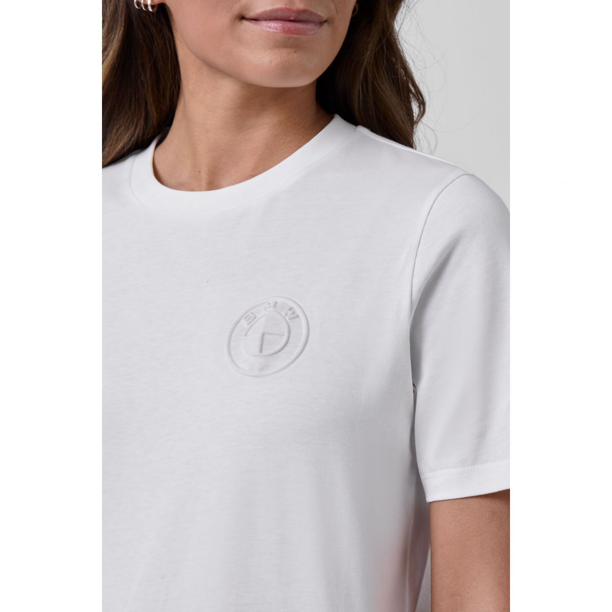 女款白色Logo T